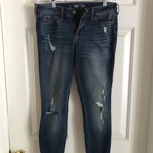 Hollister Cropped Jeans size 1